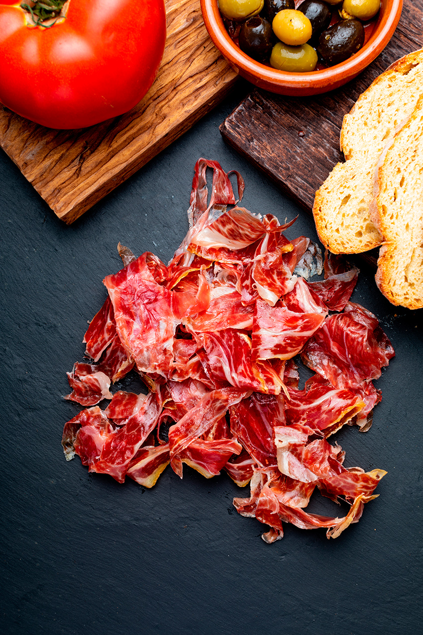 Buenos alimentos García Baquero: jamón ibérico y el buen hacer artesanal de los buenos pueblos Guijuelo, Jabugo y Monesterio