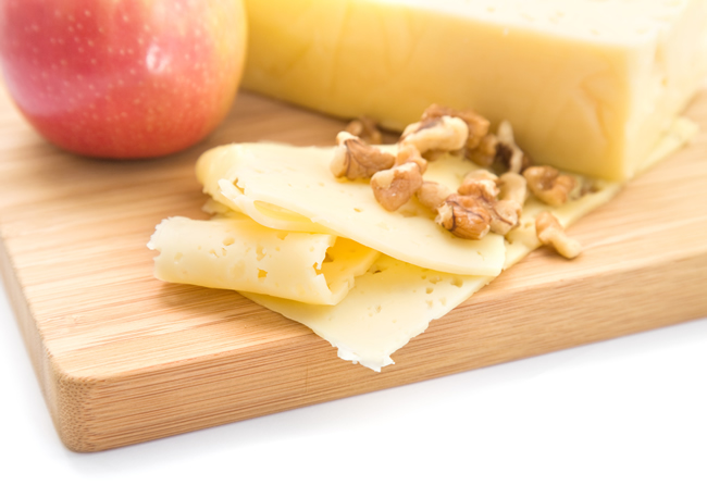 Canapés de queso y nuez