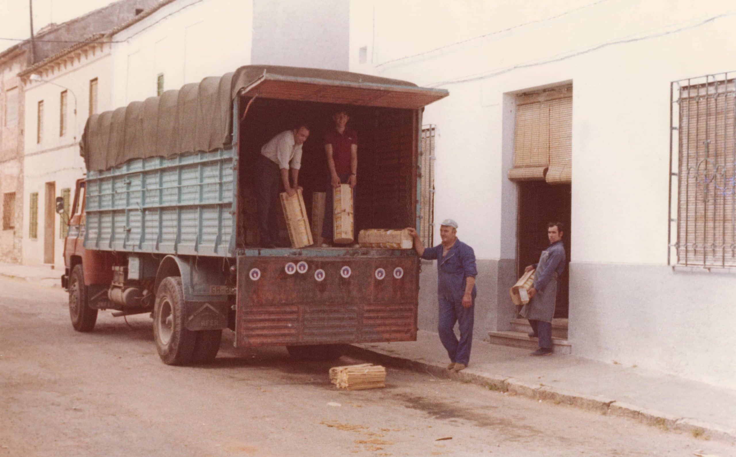 Camión de queso antiguo